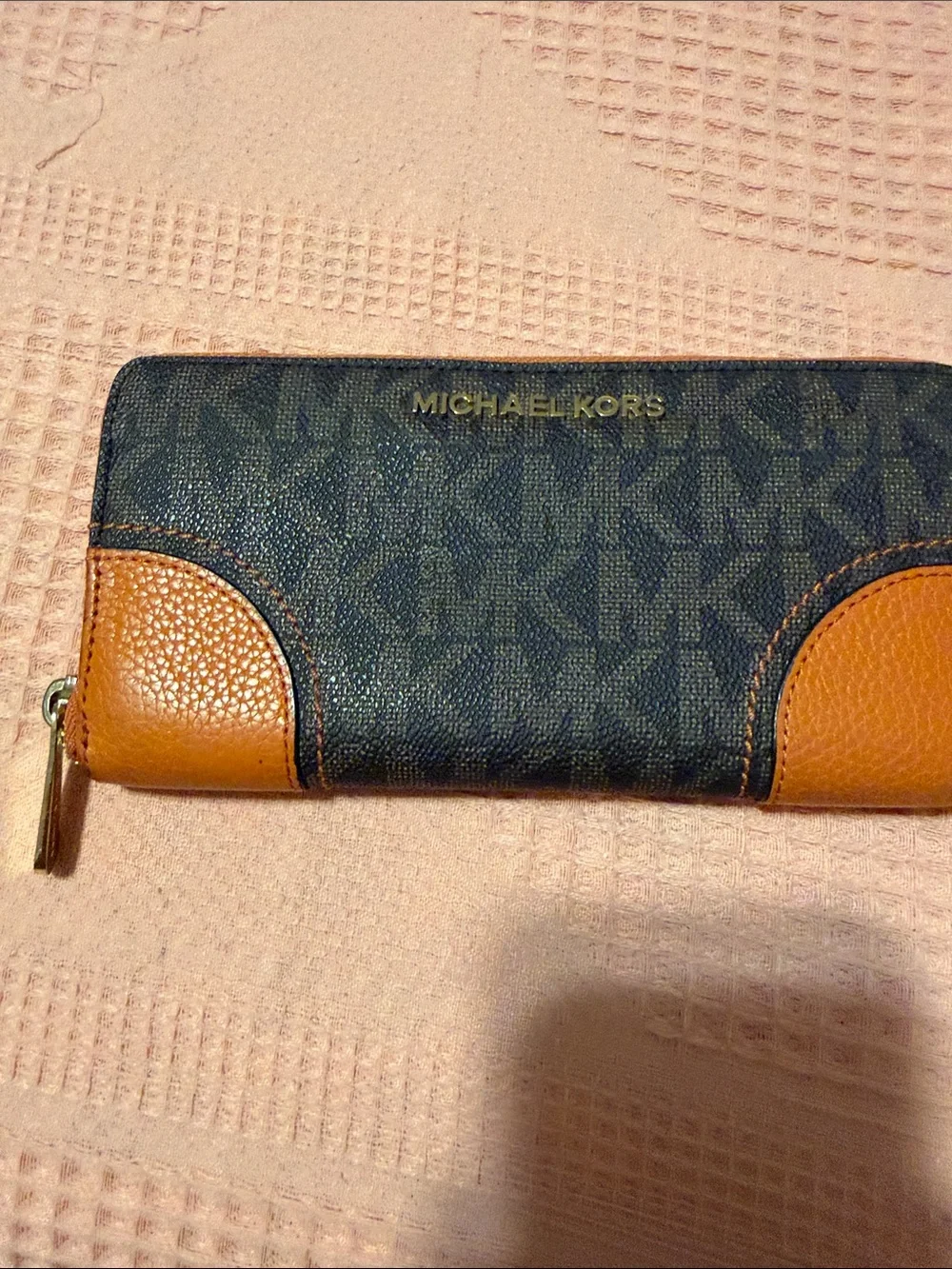 MICHAEL KORS Navy MK Logo Zip Wallet with Brown Trim